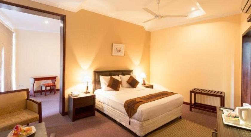 Devon Hotel Kandy Bagian luar foto